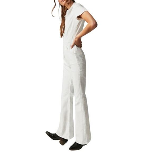 We The Free Jayde Flared Denim Jumpsuit White Size L NWOT Free People Boho - Picture 4 of 10